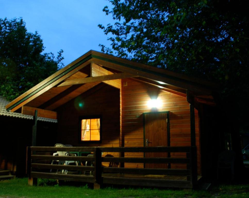 Bungalows Conca De Ter Vilallonga de Ter Δωμάτιο φωτογραφία