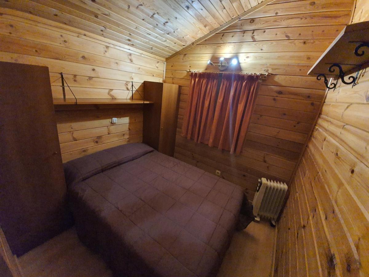 Bungalows Conca De Ter Vilallonga de Ter Εξωτερικό φωτογραφία